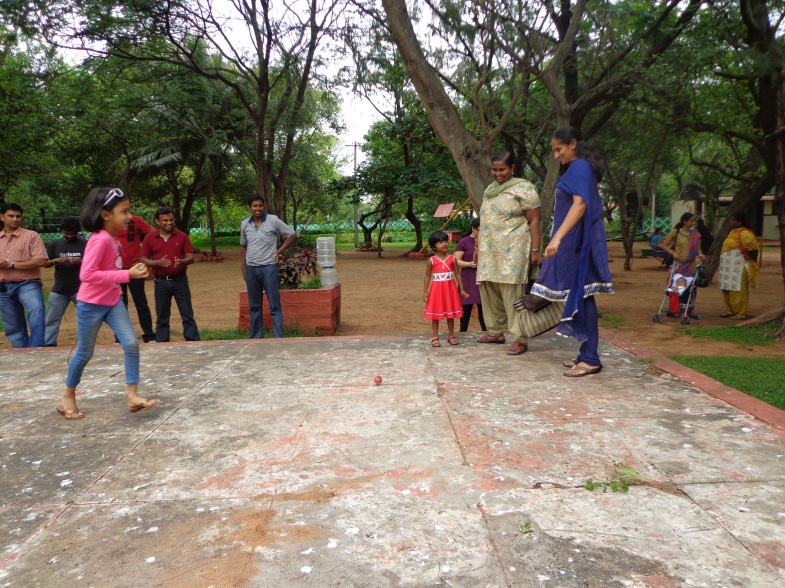 Viji Ranganathan and Menaka playing bambaram